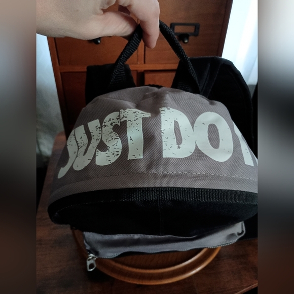 Smaller Nike Backpack - Picture 3 of 6